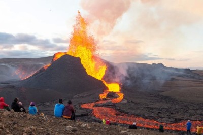 Опасни ли са вулканите днес