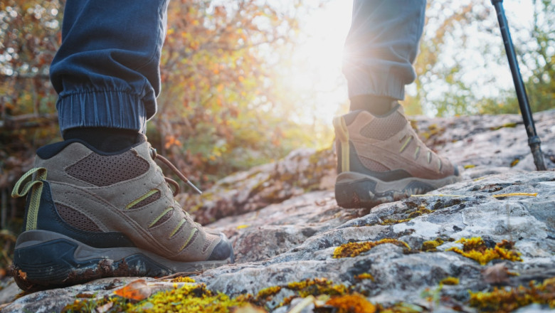 Ръководство за избор на туристически обувки - Комфорт, сцепление и издръжливост